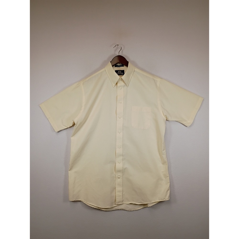 Classic Stafford Mens L Light Yellow Short Sleeve Wrinkle Free Oxford Shirt